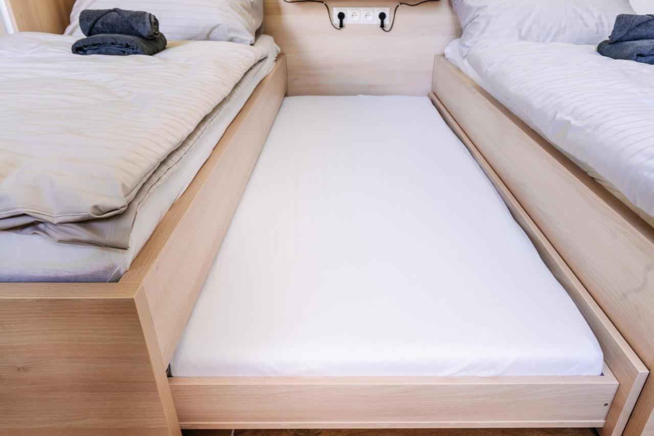 Apartment Hugo Blatna ฮอร์นีบลาทนา ภายนอก รูปภาพ
